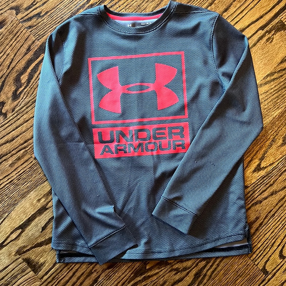 gray and red under Armour